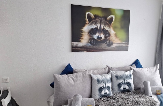 "The Raccoon Cave" - Apt. with balcony & pool