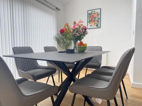 The Ravens Inn, 4 - Bed, Sleeps 6, Pets Welcome