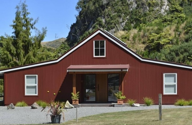 The Red Barn is a spacious property - excellent for family holidays