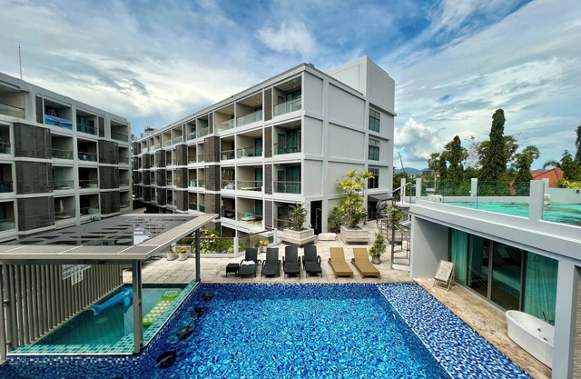The Regent Bangtao by RESAVA