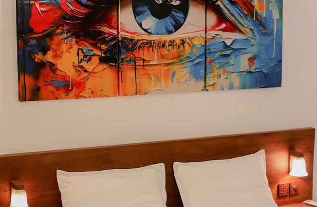 The Regent Grand Hotel - Galle Face