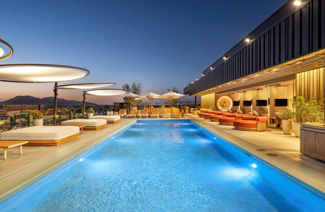 The Remi Scottsdale, Autograph Collection