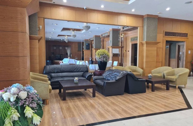 The Rich Hotel Rama 5