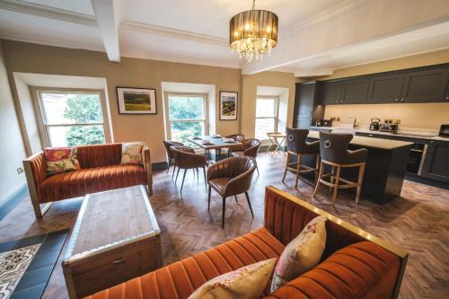 The Richmond Suite