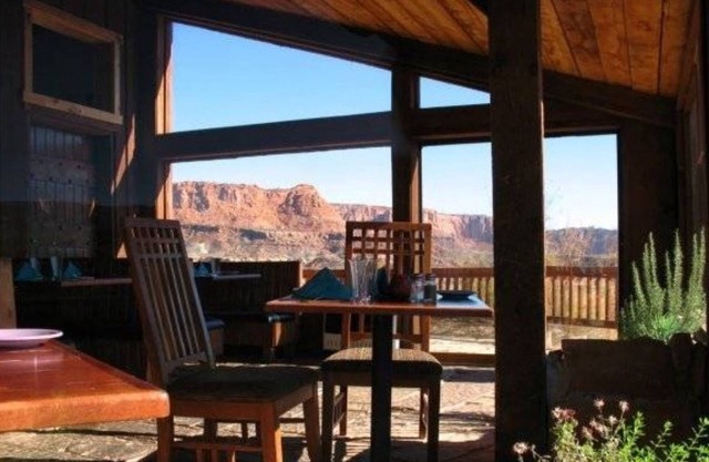 The Rim Rock Inn