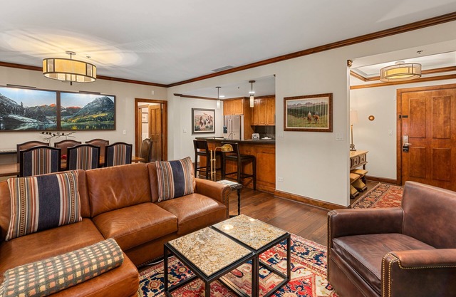 The Ritz-Carlton | 2 BR Residence 8409, Mountain/Mall view, Ski-in/Ski-out in Aspen Highlands