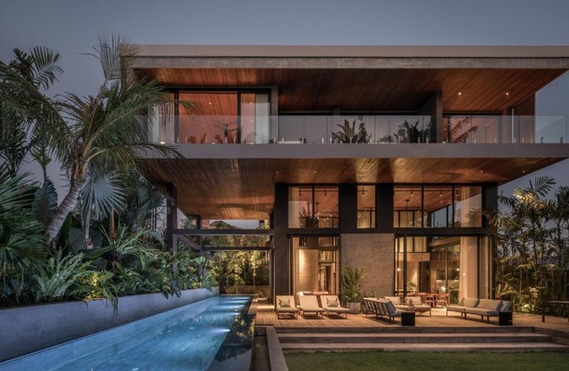 The Riverhouse