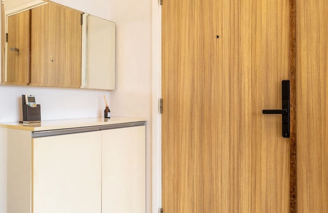 The Rixx Luxury Apartment in the heart of Saigon , gym/pool/security/rooftop bar