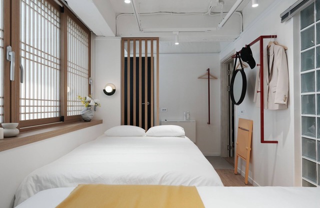 The Road Minihotel