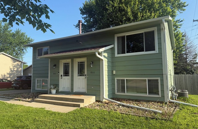The Rochester Rambler - 2BD/1BA