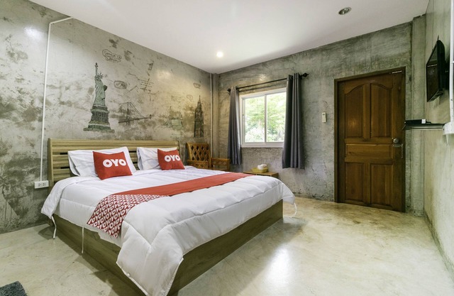 The Rome Resort