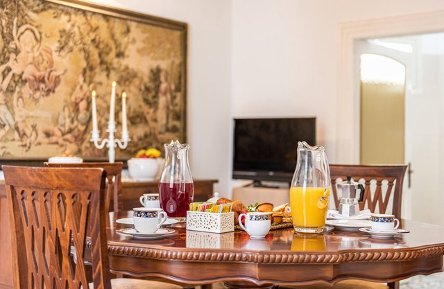 The Room of Felline 100 with Whirlpool and Private Terrace