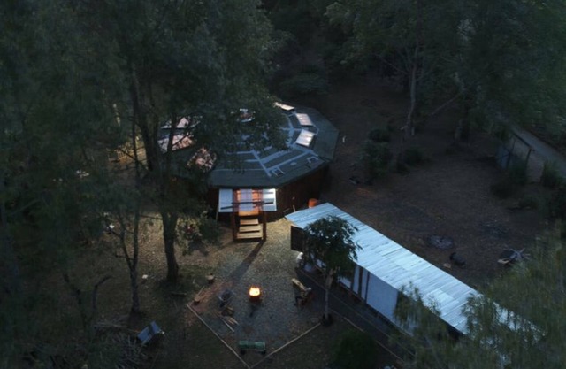The round house in Filandia with waterfall