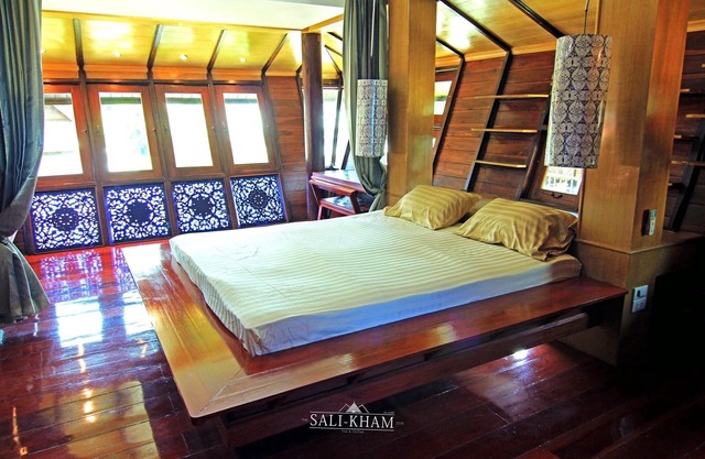 The Sali-Kham Traditional Lanna Home 2