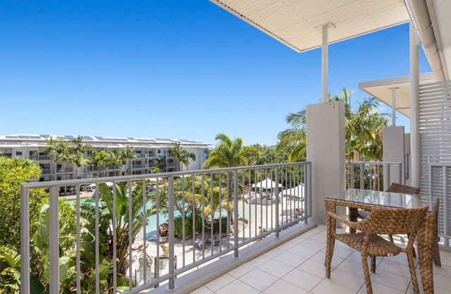 The Sand Resort Kingscliff - One Bed Pool view (3304)