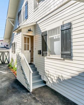 The Sea Captains Loft by Paradise Retreats
