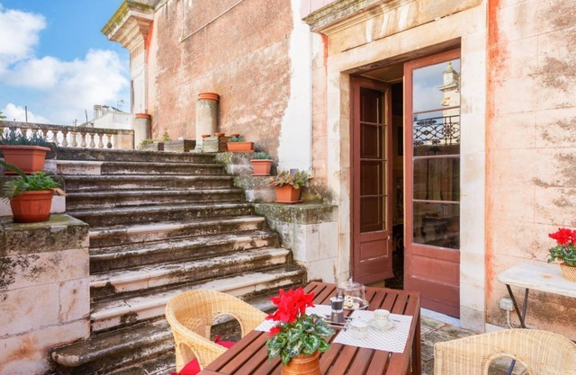 The secret terrace! Castellana Luxury Flat