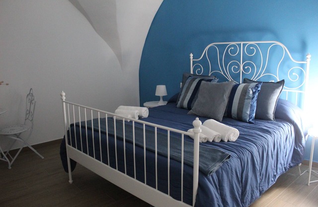 The Secrets of the Well Vintage Room