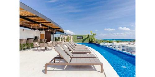 The Shore Condos