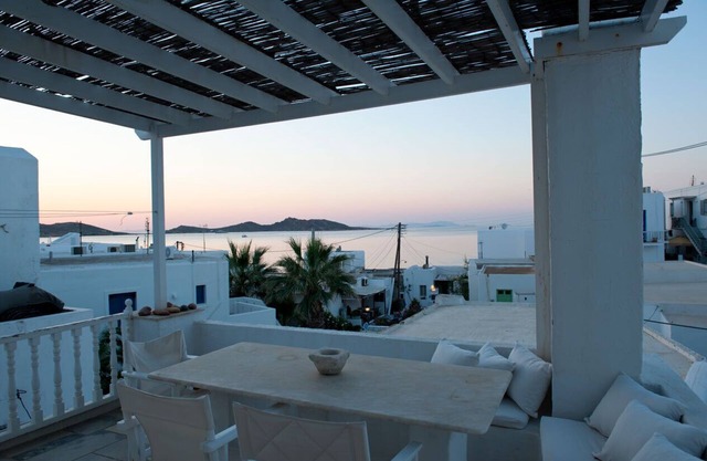 The small house Naoussa, Paros