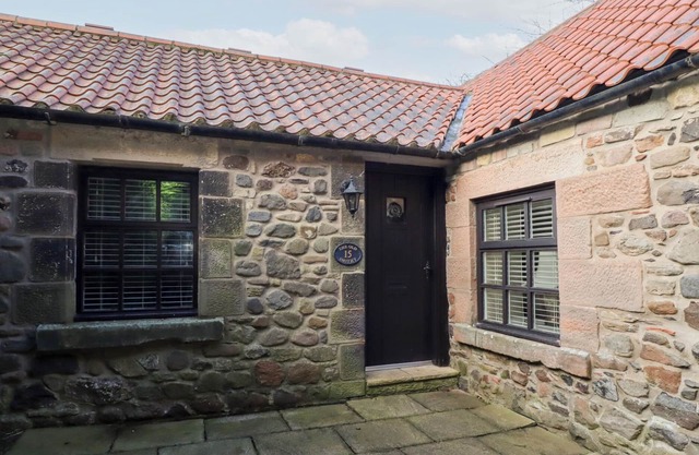 THE SMITHY, romantic, character holiday cottage in Wooler