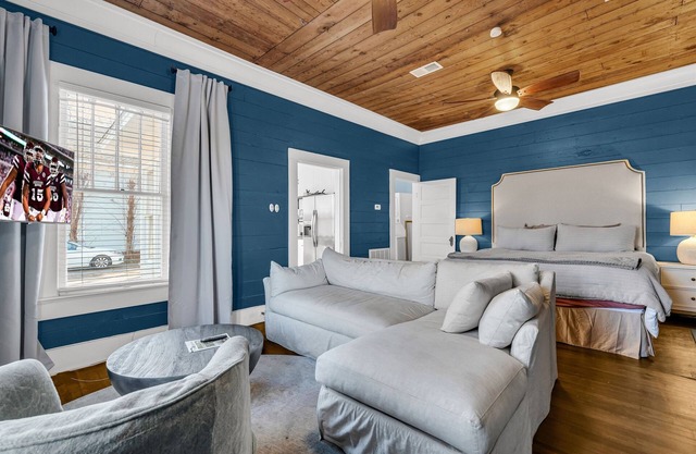The Southern Gent by OneHometown Getaways