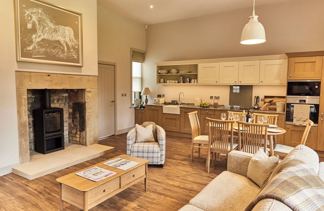 THE STALLS, pet friendly, with open fire in Humshaugh