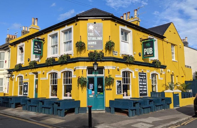 The Stirling Arms Pub & Rooms
