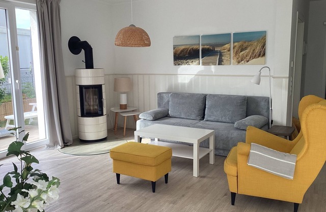 The stylish and very tasteful 55 m² apartment is located in a