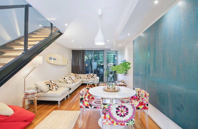 The Sun Catcher A Trendy South Brisbane Terrace