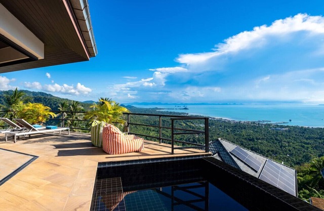 The Sunhouse at Paradise Village