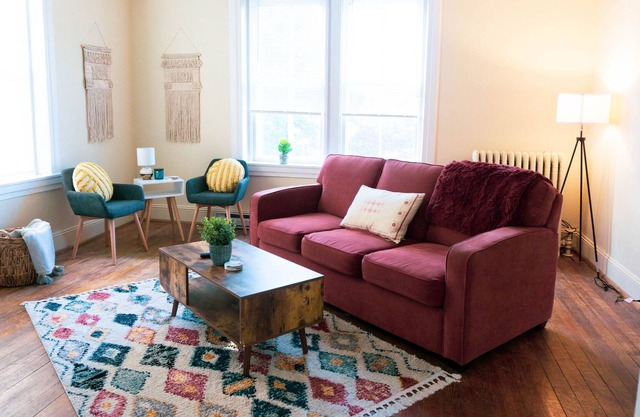 The Sunshine APT in DT Charles Town near Harpers Ferry
