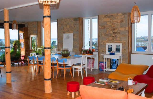 The terrace facing the sea