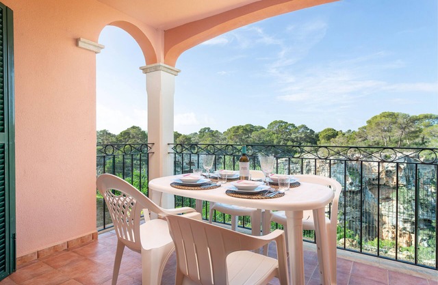 THE TORRENT'S OBSERVER HOLIDAY HOME - Charming apartment with free WiFi.