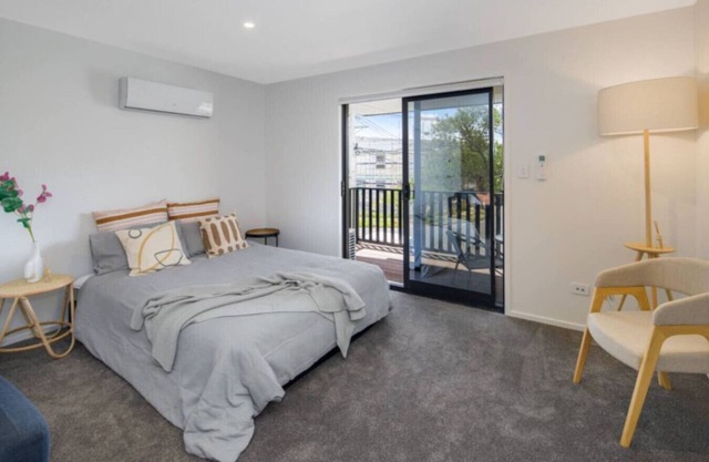The Tranquil Hutt Escape