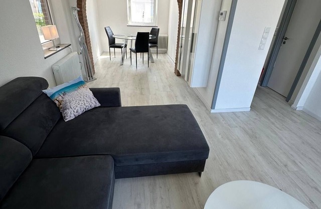 The vacation home is located in the heart of the municipality of Berum, surrounded by forest and lake