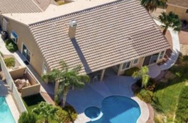 The Vegas Retreat II