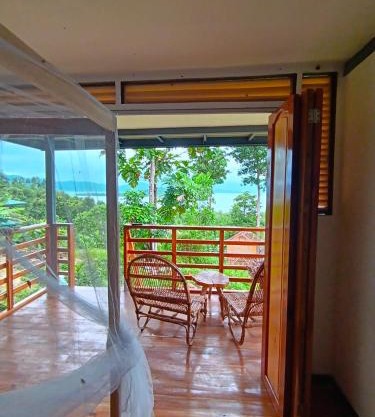 The View - Jungle Lodges - Port Barton