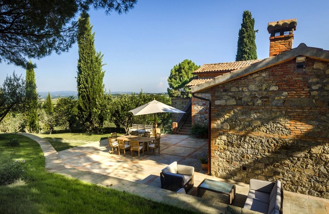 The villa and pool offer breathtaking views of sight
