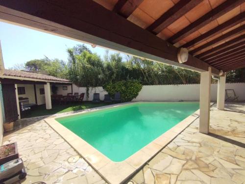 The Villa du Canal spacious house with swimming pool