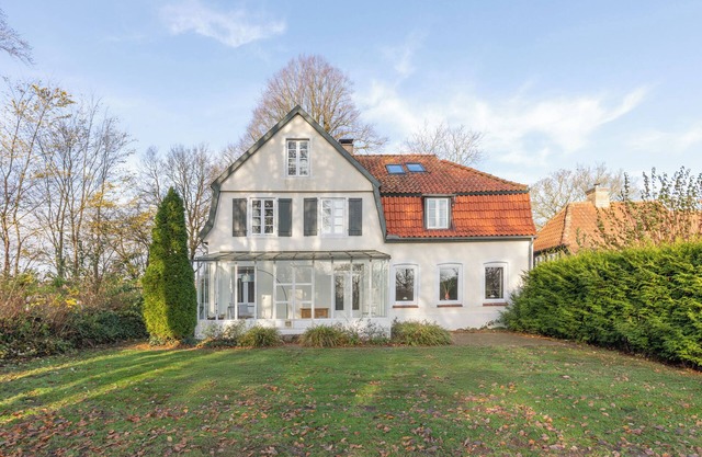 The Villa Morgenthau in Ostenfeld for up to 7 people