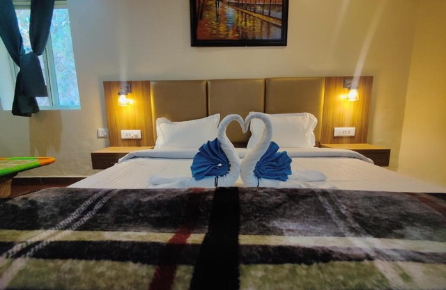 THE VILLAGE CAFE AND STAY