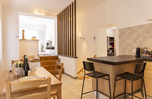 The Waterfalls House - Short Term Rentals Italy
