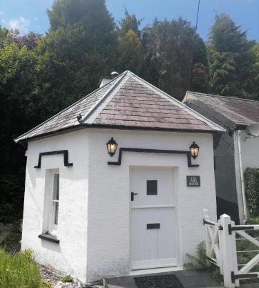 The Welsh Toll House