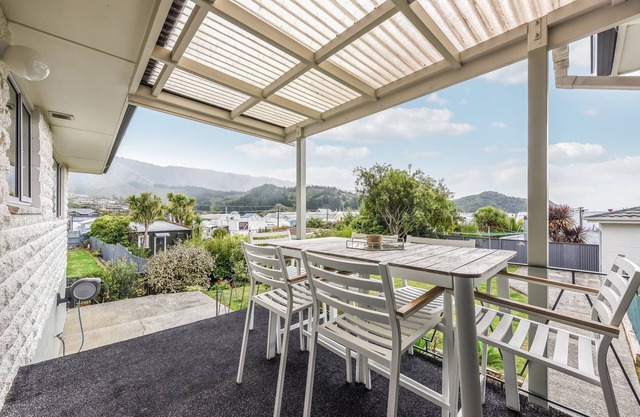The White House - Picton Retreat