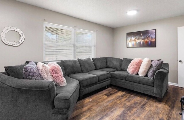 The whole group will enjoy easy access to everything from this centrally located place