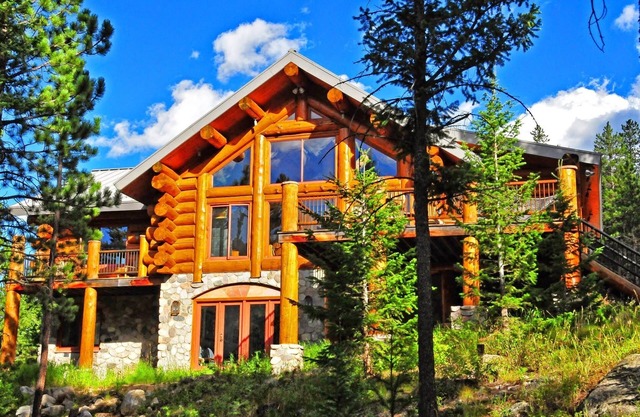 The Wild Creek Lodge