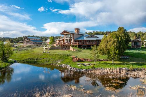 The Wildflower Lodge Near Zion and Bryce
