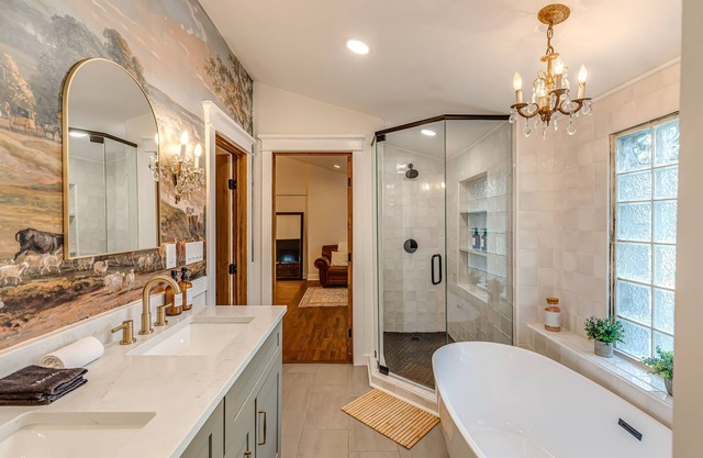 The Wingate A Nashville Experience with Airstream Oasis