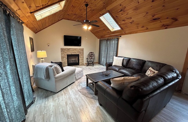 The Winterbrook Mountain House.nOwls Nest Golf-Waterville Valley